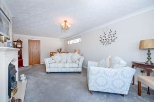 Sitting/dining room- click for photo gallery